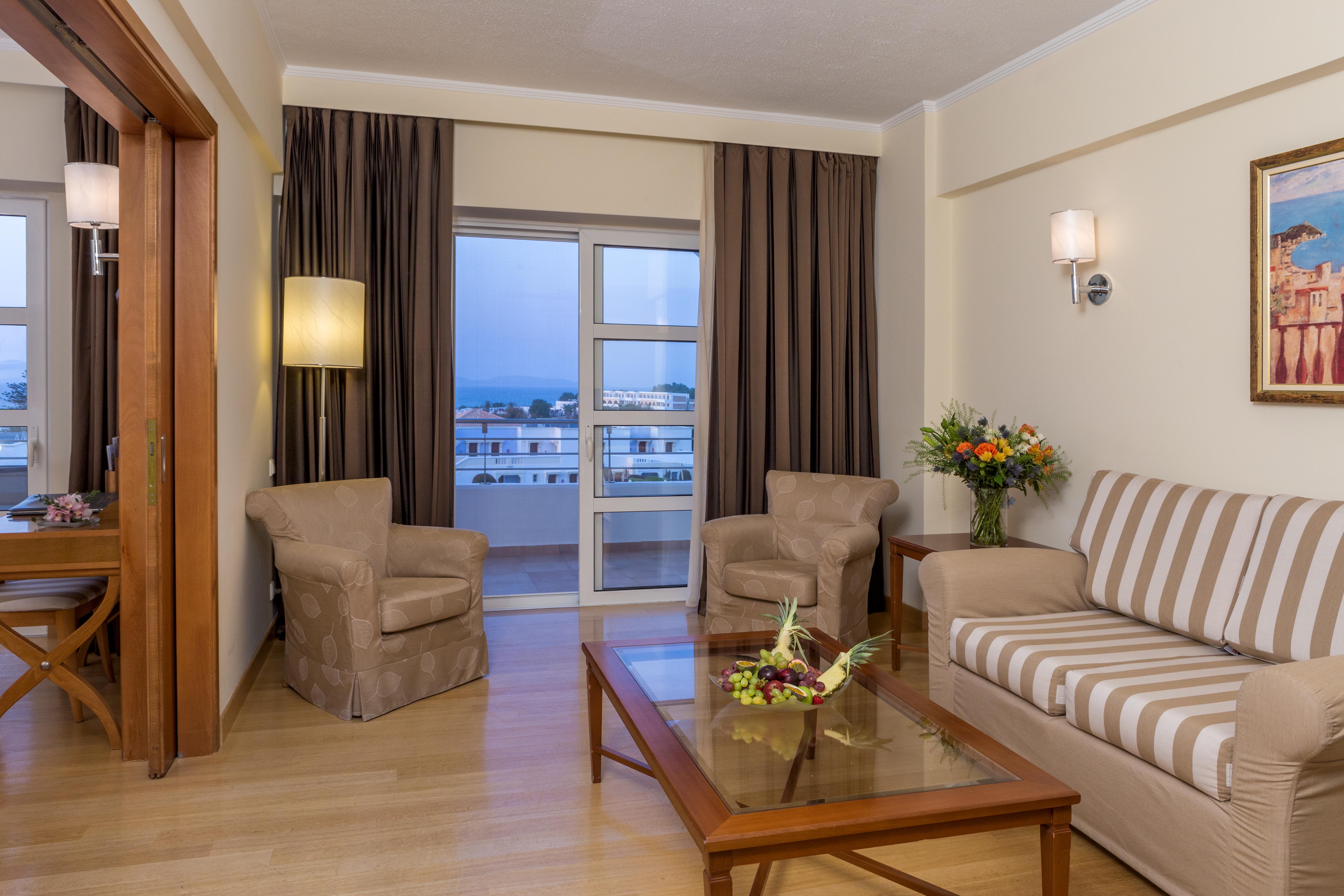 เนปจูน โฮเทล - รีสอร์ต, คอนเวนชั่น เซนเตอร์ แอนด์ สปา Hotel มัสติคารี ภายนอก รูปภาพ
